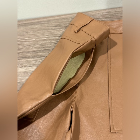 Vylette Tan Faux Leather Jogger Pants Size 11 New With Tags - Picture 10 of 16